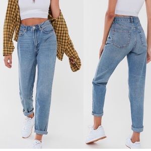 Urban Outfitters BDG Mom High Rise Jeans, Size 26